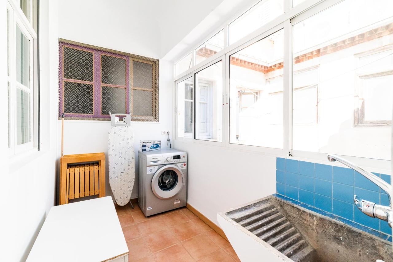 Wekey Homes San Miguel Con Patio, Centro Ciudad Granada Eksteriør billede
